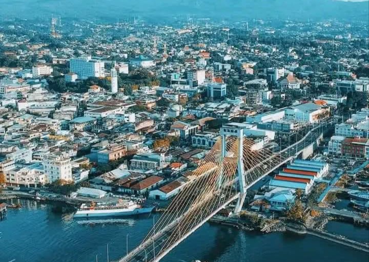 Sejarah Kota Manado dan Perkembangan Pariwisata Modern