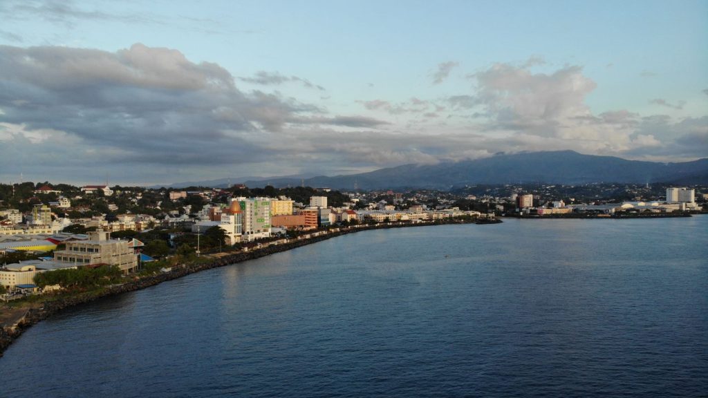 Sejarah Kota Manado dan Landmark Penting
